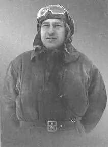 Волховский фронт 1942 г Командир 427го иап майор Якименко Там же Слева - фото 15