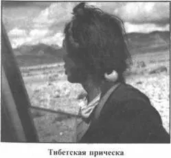 Надо честно отметить что в поселке встречались и бритоголовые дети которые не - фото 210