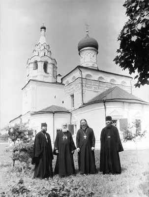 Храм Великомученика Димитрия Солунского С о Александром Линде о Виктором - фото 3