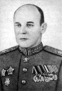 Маршал артиллерии НДЯковлев Нарком вооружения СССР ДФУстинов - фото 16