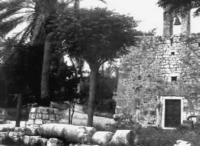 Церковь сооруженная на месте античного храма К этому времени христианство - фото 87