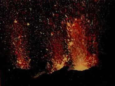 Три новых очага извержения Этна Затмение в полдень Кратер Ньирагонго - фото 25