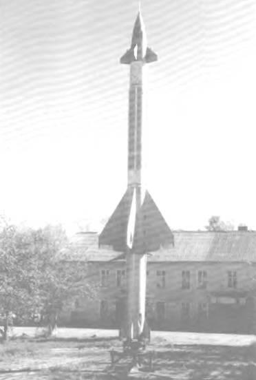 Ракета 207 в музее ПВО Московского ВО Летающая лодка Бе10 на заводской - фото 21