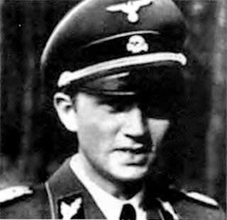 Руководитель нацистской разведки Вальтер Шелленберг один из создателей - фото 76