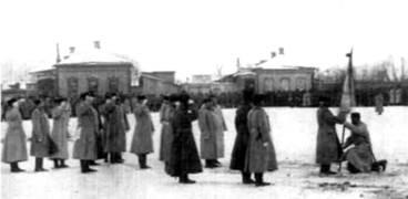 Вручение знамени 145 пехотному Новочеркасскому полку в 1897 г в Царском Селе - фото 2