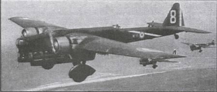 Амио 143 в полете Июнь 1940 г Амио 143 на передовом аэродроме вместе с - фото 10