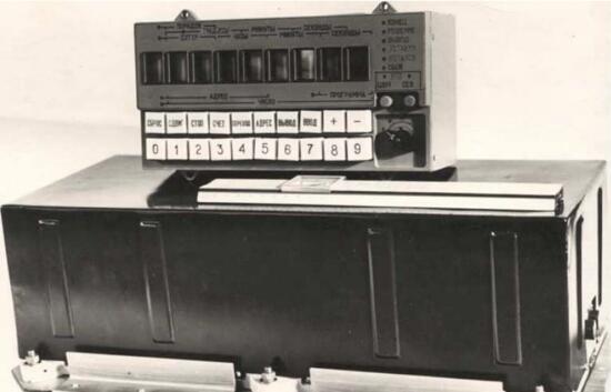 Бортовая цифровая ЭВМ Салют1 сменила электромеханический компьютер первой - фото 12