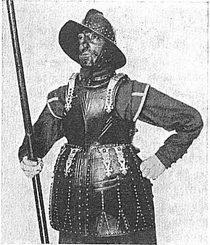 Фото 39 Cuirassier armour of Archduke Charles of Tyrol when a boy South - фото 69