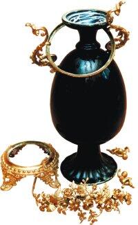 Еще одна ваза чемто аналогичная первой XIX в керамика бронза - фото 261