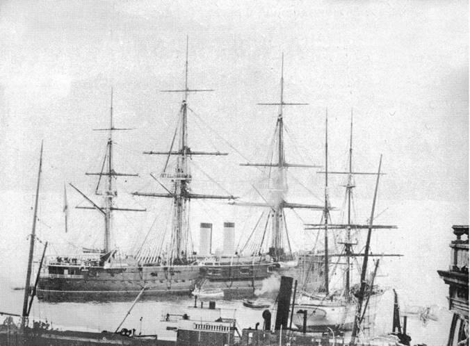 Полуброненосный фрегат Терцог Эдинбургский Заложен 15 сентября 1870 г на - фото 61