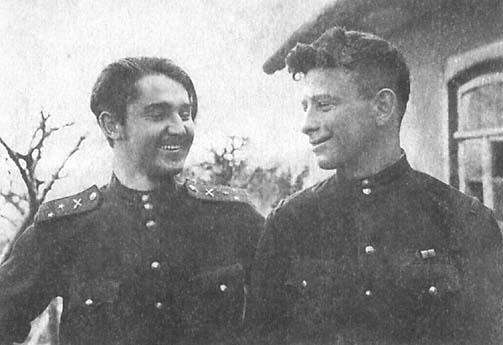 Ст лейтенант Варенников и лейтенант Шелудько ЮгоЗападный фронт Северный - фото 6