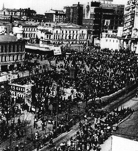 Тверской бульвар и Страстная площадь 5 мая 1932 г Фото А М Родченко - фото 9
