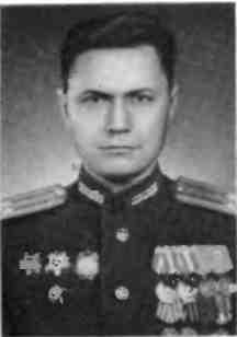 С Д Тютюников 1947 г Герой Советского Союза А Н Потемкин 1946 г - фото 17