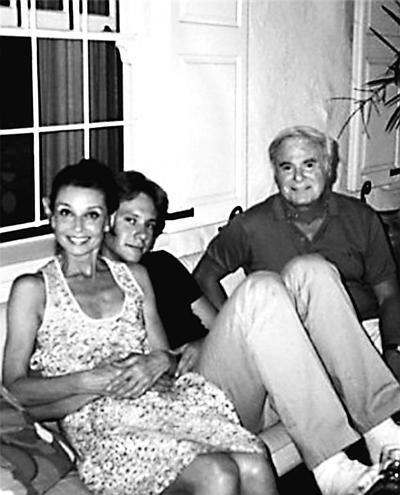 Семейное фото Одри с повзрослевшим сыном Шоном Глава 29 Подожди до - фото 133