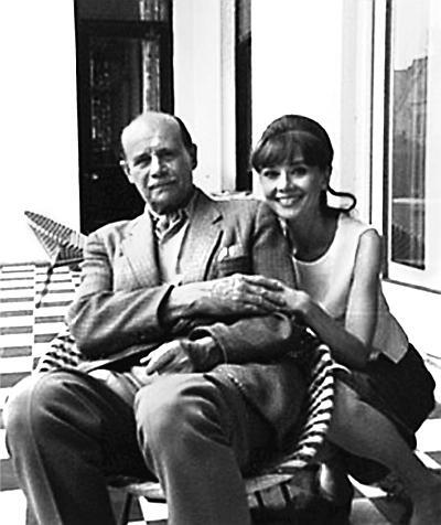 Семейное фото повзрослевшая Одри с отцом Журналист Генри Грис передает нам - фото 135