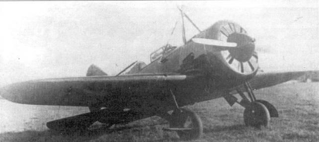 Истребитель И16 с у злом подвески под авиаматку ТБ3 В первые недели войны - фото 46