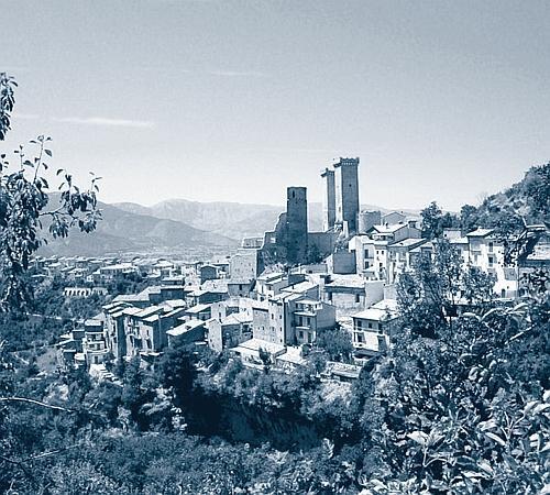 Городок Пачентро в Италии откуда родом предки Мадонны Однако как утверждает - фото 2