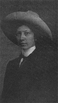 ИЛЬИНА Наталия Николаевна 18821963 родилась в дворянской семье отец - фото 1