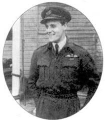 Уингкоммендер Питир Броузерс командовал летом 1944 г базировавшимся в - фото 35
