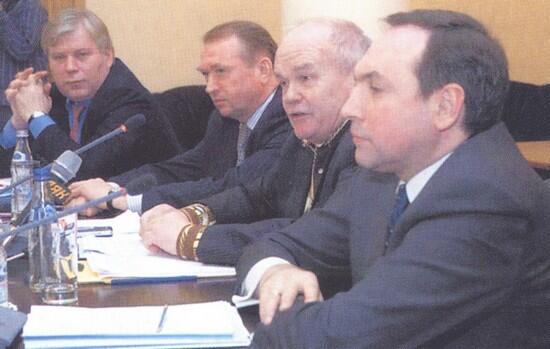 На заседании Совета Общественной палаты РФ Слева направо А Г Кучерена С - фото 179