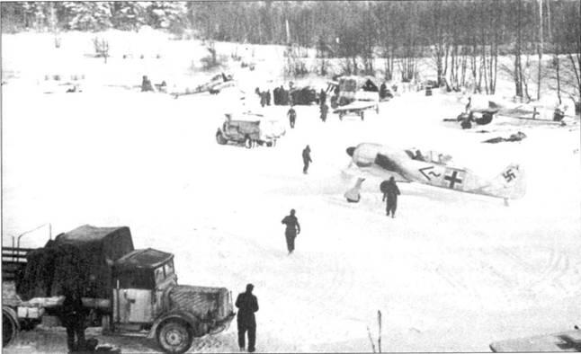 Зима 194243 гг Fw 190А3 выделенные из состава IJG 51 дислоцируются на - фото 6