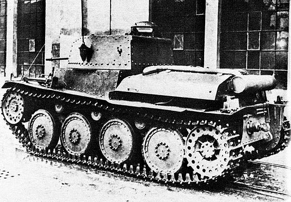 Прототип танка LTL разработанный для Литвы Помимо кормового расположения - фото 25