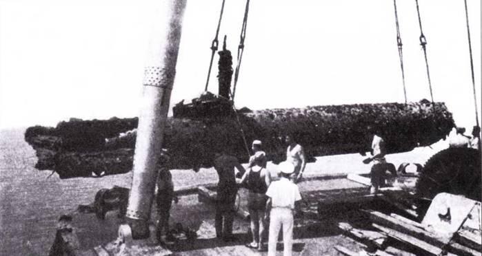 Подъем субмарины Molch со дна Триест 70е годы XX века Сверхмалая - фото 10