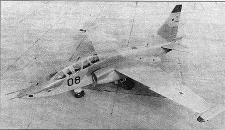 Прототип Су25УТГ был переоборудован из спарки Су25УБ Самолет изначально был - фото 51