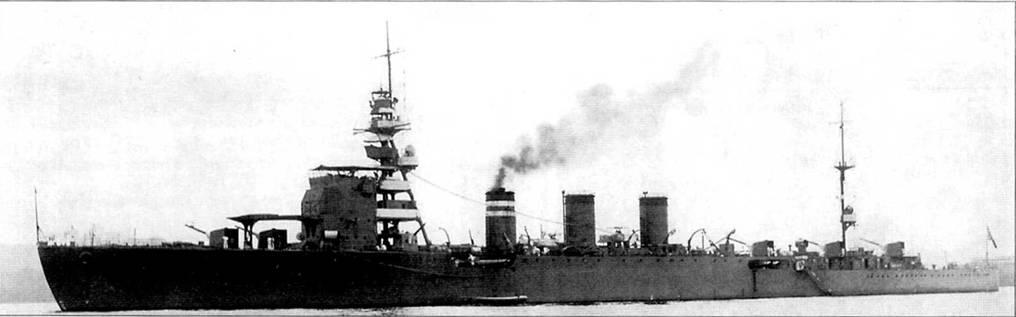 Легкий крейсер Натори 1929 г отлично видны полубашни главного колибра и - фото 63
