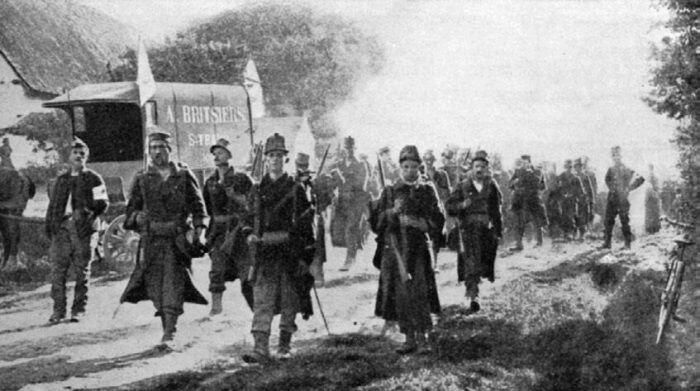 Бельгийская пехота в походе 1я и 2я французские армии должны были наступать в - фото 8