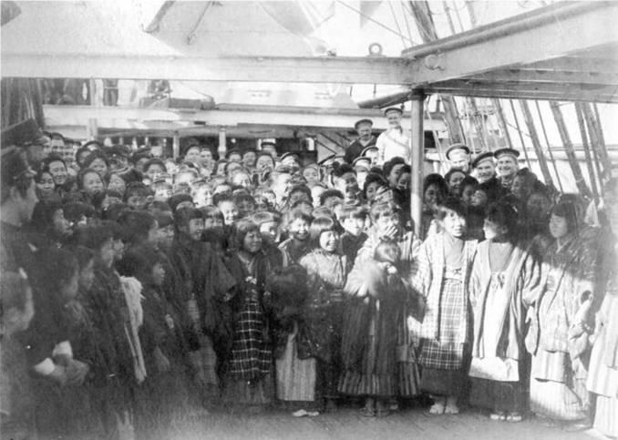 Японские дети на Адмирале Корнилове 1894 г На Адмирале Корнилове во - фото 76