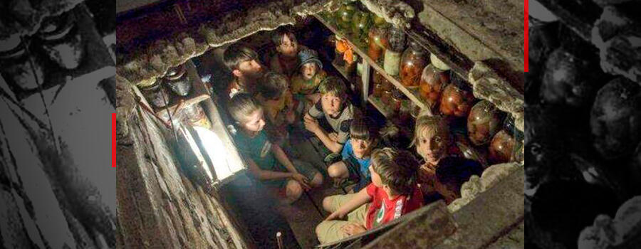 Дети прячутся от обстрела Автор снимка корреспондент Андреа Рокелли Италия - фото 16