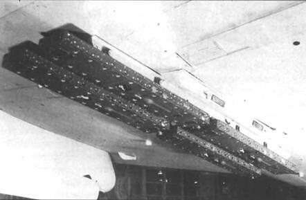 Фронтовая фотография Hs 129В1 с шестью бомбами SC50 Прицел Revi C12D - фото 57