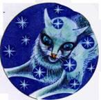 Красивая кошка с серой с голубоватым отливом шерстью серебристыми волосками на - фото 28