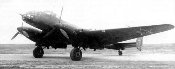Опытный образец Ер2 с дизелями М30Б на испытаниях в НИИ ВВС февраль 1943 г - фото 34