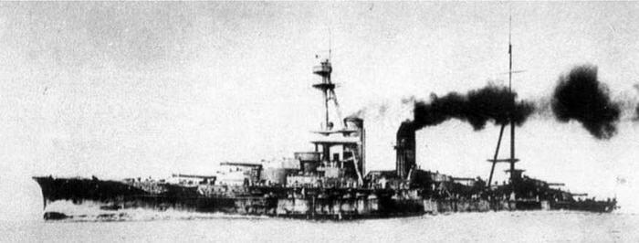 Линейный корабль Исе в первые годы службы Внизу Исе в середине 1920х гг - фото 121