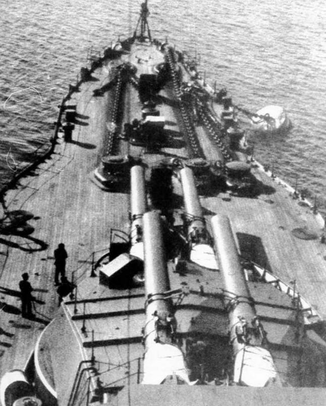 Линейный корабль Исе в конце 1930х гг Линейный корабль Исе в годы - фото 136