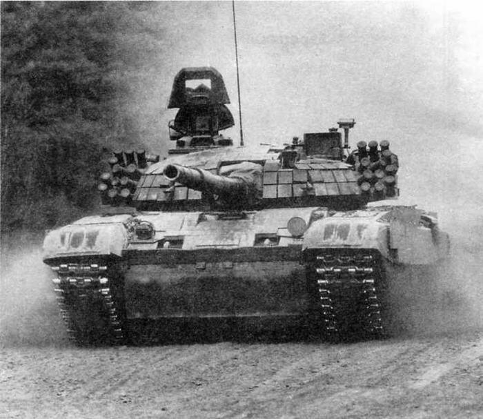 Основной танк РТ91 Танки Т72 различных модификаций Т72 Т72М и Т72М1 - фото 1