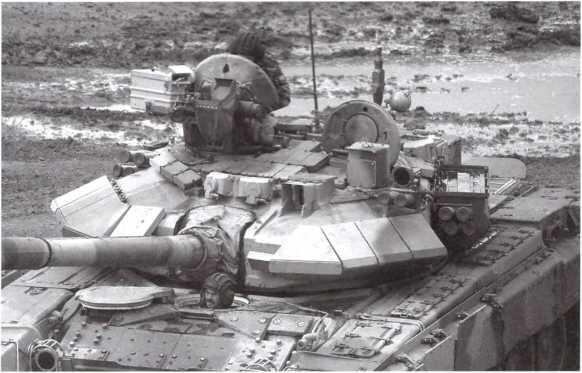 Вид спереди на башню танка Т90C предназначенного для Алжира Вид сзади на - фото 198