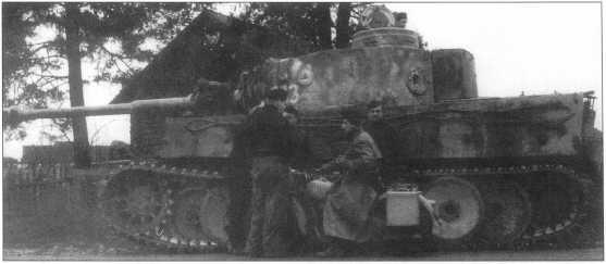 PzKpfwVIH из состава различных рот 502го батальона тяжелых танков - фото 53