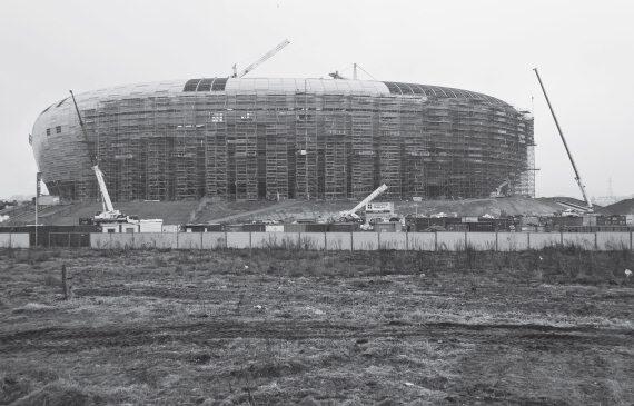 Реконструкция стадиона в Гданьске Польша Несмотря на все проблемы мы верим - фото 28