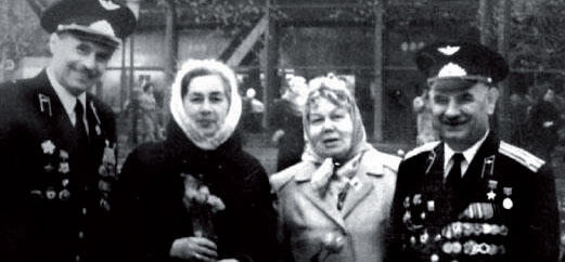 Встреча фронтовых друзей в Парке культуры имени Горького Москва 9 мая 1985 - фото 3