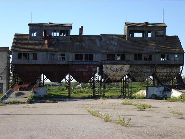 Остатки советского величия в деревне Написать про все это меня подтолкнула - фото 1
