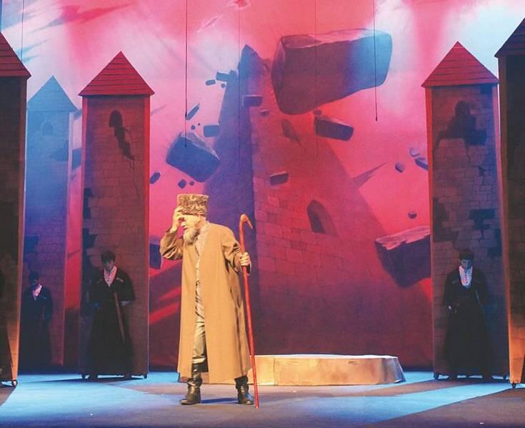 Звезда Кавказа Открытие юбилейного 75го сезона театр ознаменовал двумя - фото 15