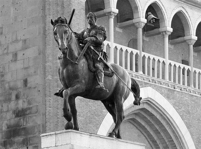 Донателло Конный памятник кондотьеру Эразмо де Нарни прозванному Гаттамелата - фото 11