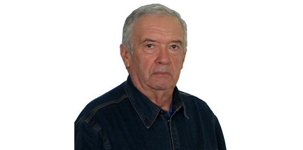 Об авторе Владимир Алексеевич Мурзин родился в 1946 году в Крыму в небольшом - фото 2