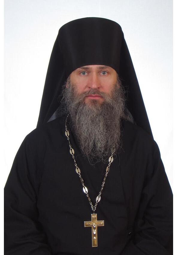 Мой православный духовный отец игумен батюшка Серафим Фото автора Удача - фото 1