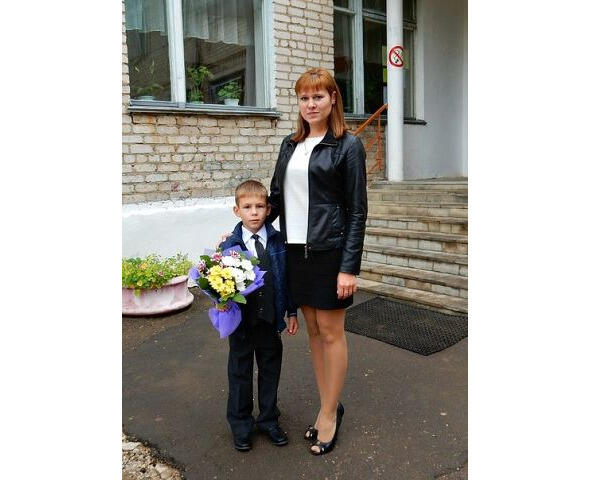 фото от автора Дима с мамой фото от автора Дима Шаметов Первый школьный - фото 3