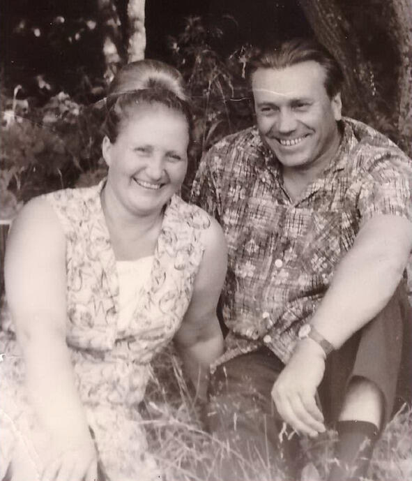 Родители автор Екатерина Михайловна и Борис Васильевич фото автора В твоей - фото 3