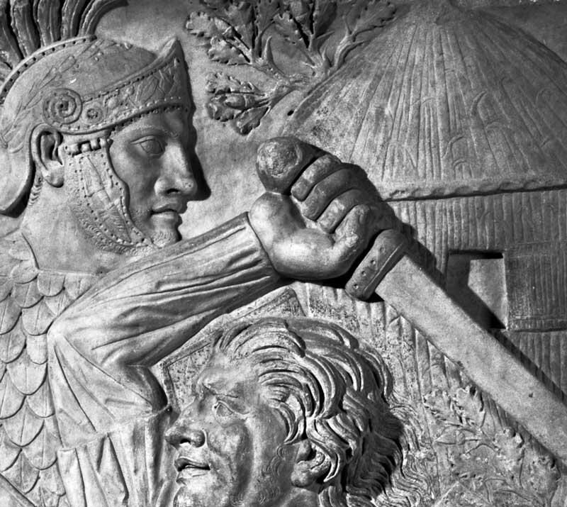 Рельеф изображающий варвара сражающегося с римским легионером Камень - фото 2